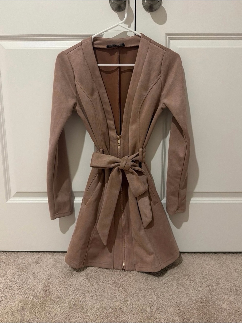 AKIRA Long Sleeve Tie-Waist Coat Dress - Mauve Taupe